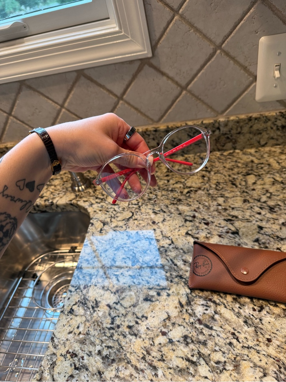 Ray-Ban Clear Round Glasses with Pink Temples